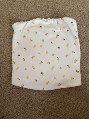 Rue 21 Womens White Lemon-Print shirt size XS